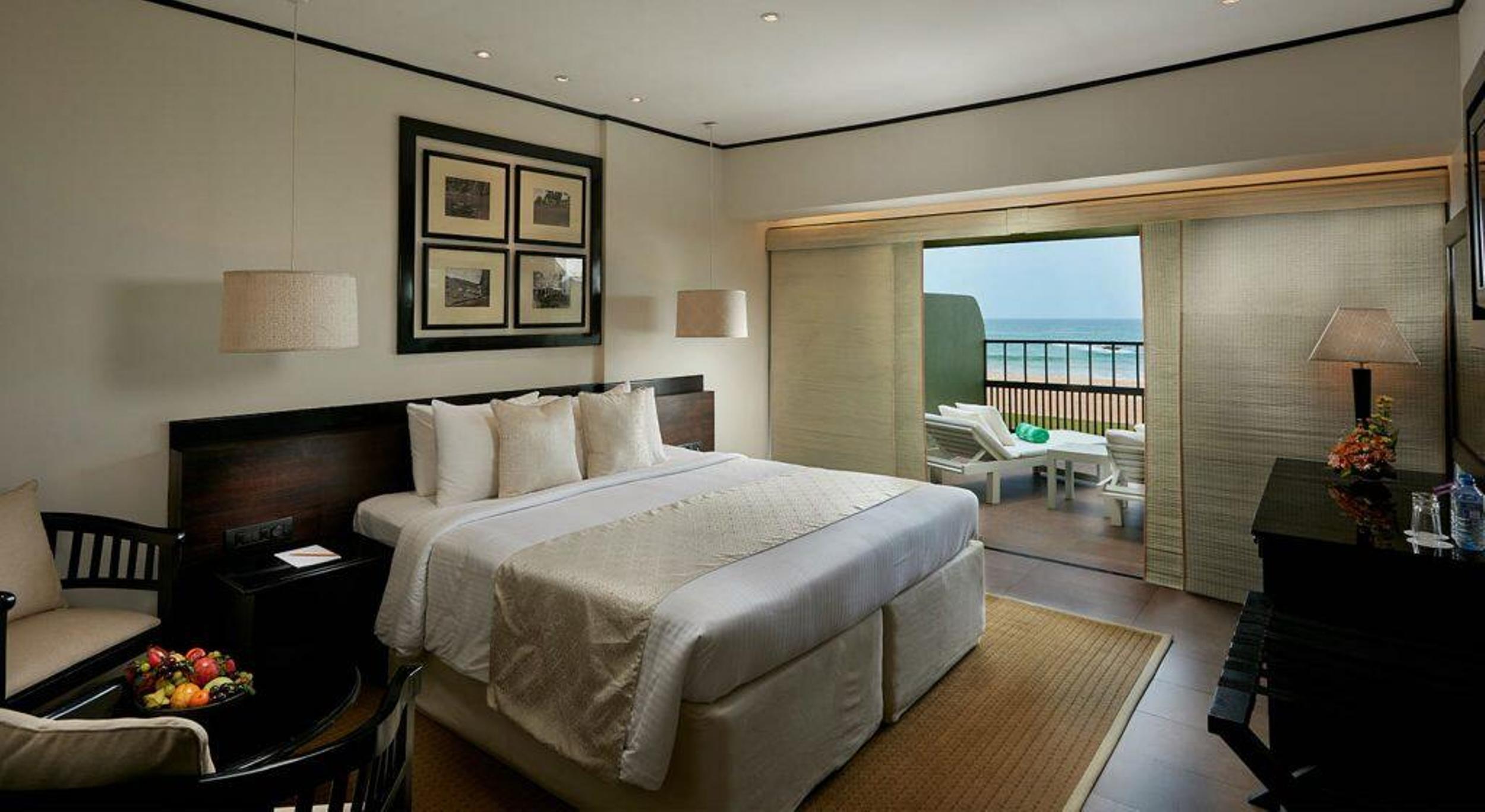 Ekho Surf Hotel Bentota Kültér fotó