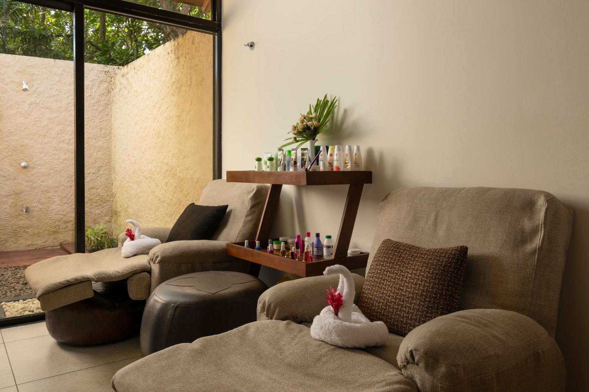 Ekho Surf Hotel Bentota Kültér fotó