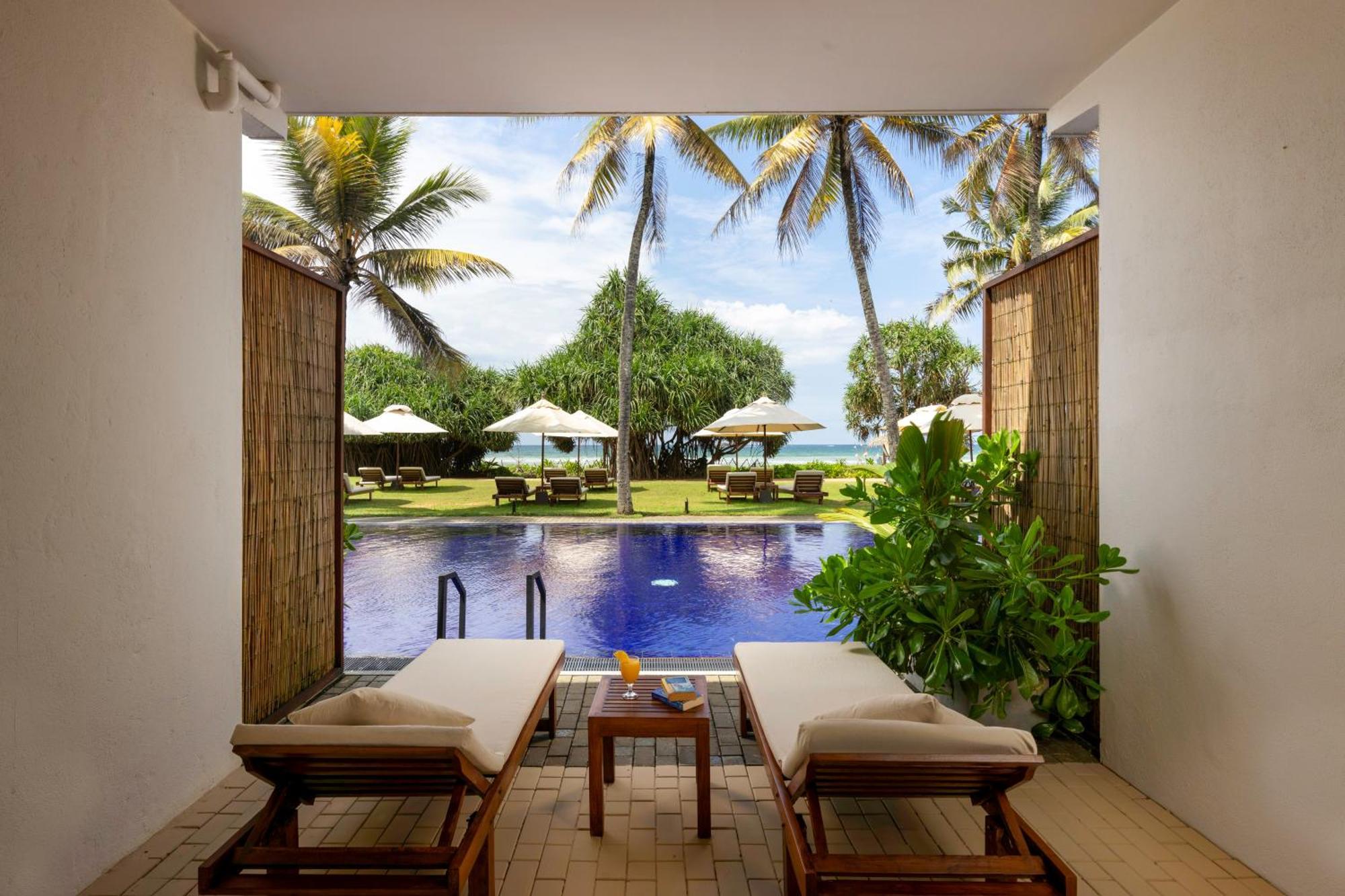 Ekho Surf Hotel Bentota Kültér fotó