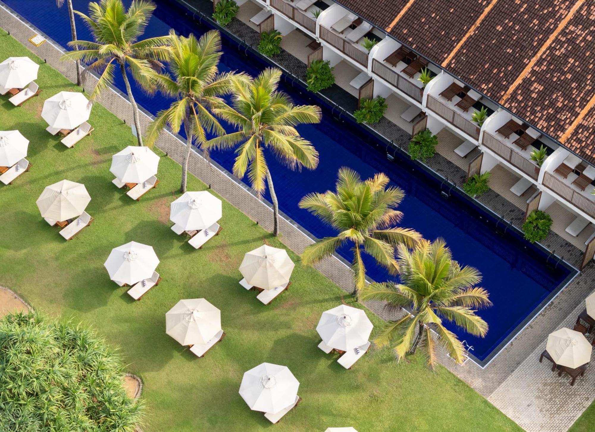 Ekho Surf Hotel Bentota Kültér fotó