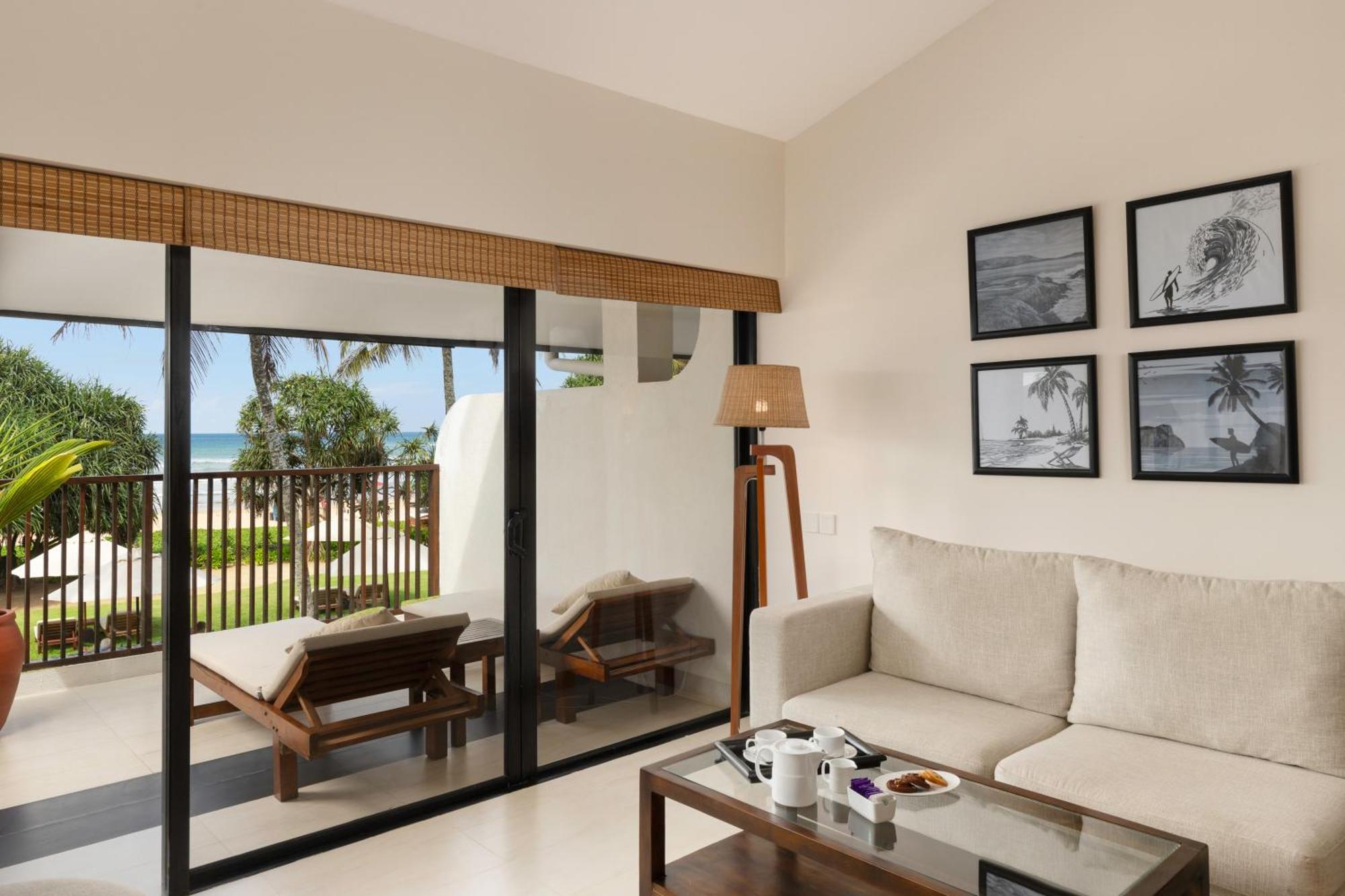 Ekho Surf Hotel Bentota Kültér fotó