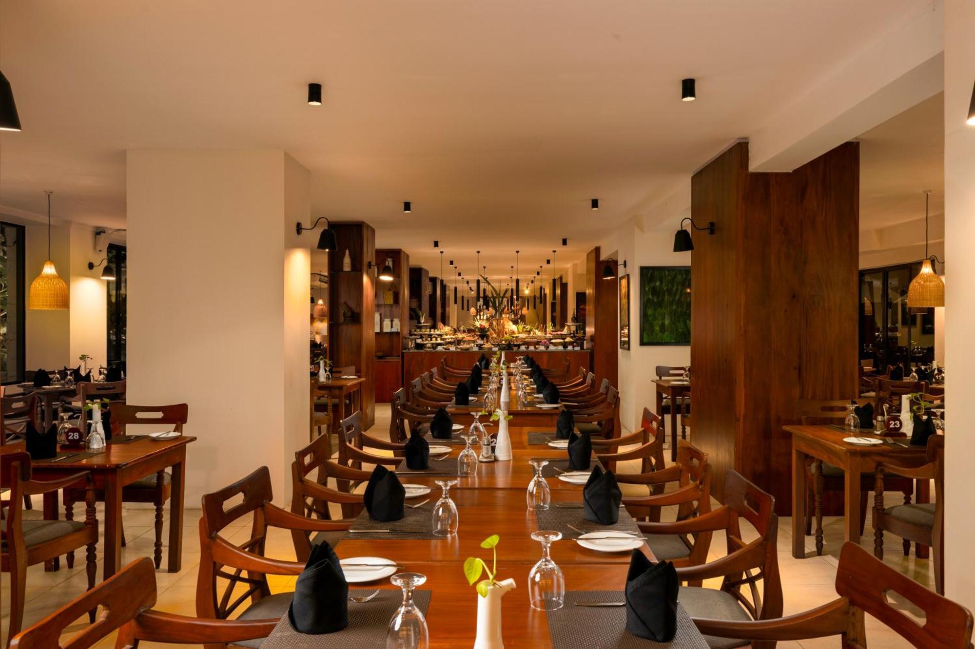 Ekho Surf Hotel Bentota Kültér fotó